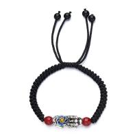 ราคา RY สร้อยข้อมือปี่เซียะสีแดงนำโชค สร้อยข้อมือท่องสวดมนต์ออกแบบเดิม สำหรับบุรุษและสตรีเชือกดำทอมือ สร้อยข้อมือปี่เซียะปรับได้ (19747922497)