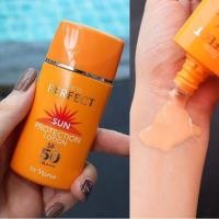 ราคา กันแดด ฟาริส เพอร์เฟ็ค ซัน โพรเท็คชั่น โลชั่น SPF50PA Faris by Naris Perfect Sun Milky Protection Lotion (17236222724)