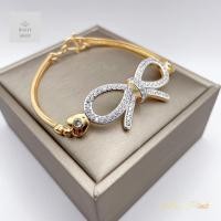 ราคา กำไลโบว์น้อยประดับเพชรบ่าข้างรูปหัวใจสีทองฝังเพชรเม็ดเดี่ยว รอบวง20cm (21524242039)