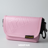 ราคา รุ่น PINK mini ปั้มจมตัวอักษร กระเป๋าสะพายข้าง ANTAPAN Size 9 นิ้ว ตัวlockแม่เหล็ก หนัง PVC Waterproof พร้อมส่ง (21715747672)