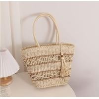 ราคา พร้อมส่ง 2 สี กระเป๋าสาน ห้อยพู่ ทรงshopping bag ใบใหญ่ สานลาย มีซับใน M248 (21268871465)