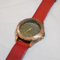 ราคา นาฬิกาข้อมือ นาฬิกาสายหนัง นาฬิกาแฟชั่น แนววินเทจ มีหลายแบบให้เลือก Set A (21534372306)