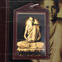 ราคา รูปถ่ายหลวงพ่อกวย เหรียญหลวงพ่อกวย ล็อกเกตหลวงพ่อกวย แถมฟรีสร้อยเชือกร่มพร้อมสวมใส่ห้อยคอวัตถุมงคลหลวงพ่อกวยวัดโฆสิตาราม (17705131842)