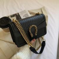 ราคา MOREBAGS กระเป๋าโซ่ฤดูใบไม้ร่วงและฤดูหนาว กระเป๋าทรงสี่เหลี่ยมเล็ก ๆ ที่เข้าคู่กันของผู้หญิงกระเป๋าสะพายข้าง (21586506394)