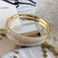 ราคา สร้อยข้อมือเพชรสวิสสำหรับผู้หญิงหรูหราแนวเรโทรสไตล์ฝรั่งเศสของ Yuki สร้อยข้อมืออัญมณีสไตล์เรียบง่าย (21030390925)