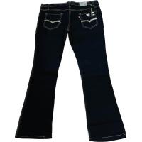 ราคา ขาม้า บานน้อย สียีนต์สวย ยี่ห้อ GUESS ใส่ได้ทั้งชายและหญิง เลยคะ ทรงสวย ผ้ายืด ทรงสวย สีสวย ใส่สบายคะ เอว 28 ถึง 36 มีคะ ต้องมีต้องจัดสักตัวคะ (21405900833)