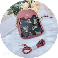 ราคา B86 Forever youngพร้อมส่งกระเป๋าสะพายข้างผู้หญิงกระเป๋าโทรศัพท์ กระเป๋าราคาถูกกระเป๋าแฟชั่นเกาหลีกระเป๋าสองซิป (8370581389)