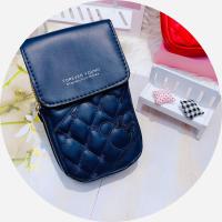 ราคา 6004 กระเป๋าสะพายข้าง สองช่องมีซิปหนึ่งช่องใช้งานได้จริง มีฝาปิดปลอดภัย สะดวกสบาย (11034442964)