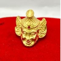ราคา แหวนทอง 18k เศียรพ่อแก่ บรมครู บารมีพ่อแก่ศักดิ์สิทธิ์ชีวิตดีการงานรุ่งเรืองความสำเร็จ ไม่ลอกไม่ดำ รับประกันสินค้าดีมีคุณภาพ ใต้วงแหวนมีตราปั๊ม 18k ทุกวง (21548771893)