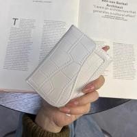 ราคา พร้อมส่ง Goodwear4u Marble wallet กระเป๋าตังค์ลายหินอ่อน ทรงคลื่น สวยหรู BN03 (21305281489)