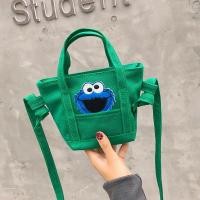 ราคา INS กระเป๋าผ้าใบผู้หญิงใบเล็กแนวญี่ปุ่น Sesame Street กระเป๋าสะพายข้างแบบใหม่ปี2023กระเป๋าถือผู้หญิงน่ารักสไตล์เกาหลีแบบถือ (21432264754)