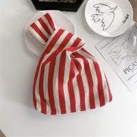 ราคา PLOVER จัดส่งฟรี สินค้าพร้อมส่ง กระเป๋าผ้าสวยๆ กระเป๋าถือสวยๆ ลำลอง กระเป๋าสะพายข้างผู้หญิง กระเป๋าผ้าแคนวาส สไตล์เกาหลี ของมันต้องมี (16407380445)