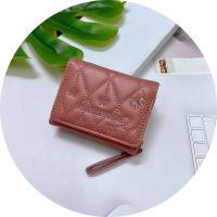 ราคา B1211 3พับ กระเป๋าสตางค์ 3 พับ ช่องซิปรอบขนาด 8x11 cm (21360977020)