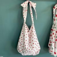 ราคา กระเป๋าผ้าลายเชอร์รี่ สตอร์เบอร์รี่ แอปเปิ้ล สายผูกโบว์น่ารัก (17456435170)