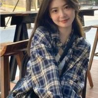 ราคา แจ็กเก็ตเสื้อเชิ้ตลายสก๊อตคอโปโลผู้หญิงขายดีสีชมพูใหม่เสื้อแขนยาวมือหนึ่งยาวปานกลาง (21489178805)