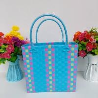 ราคา กระเป๋าสาน ตระกร้าสาน เส้นพลาสติกสาน กระเป๋าสานเส้นพลาสติก กระเป๋าถือ กระเป๋าจ่ายตลาด กว้าง13ยาว24สูง23cmขอบปากตะกร้า (7510220099)