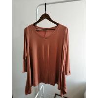 ราคา AA40 เสื้อยืด เสื้อผ้าแฟชั่นผญ เสื้อคอวี แขนยาว เสื้อตัวยาว อก 45 50 นิ้ว ผ้านิ่มใส่สบาย ผ้าเรย่อน เสื้อผ้าไซส์ใหญ่ (19922893797)