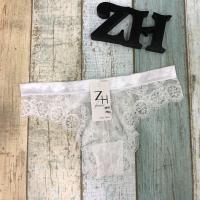 ราคา กางเกงชั้นในจีสตริงลูกไม้ด้านหลังผูกโบว์ ผ้านิ่มใส่สบาย ZH 1935 (21365120135)