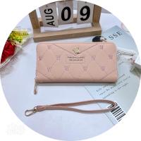 ราคา H21 กระเป๋าสตางค์กระเป๋าสตางค์Forever Young ใบยาวForever Young ใบยาว มีสายของมือทุกใบค่ะกระเป๋าใส่โทรศัพท (17281961259)