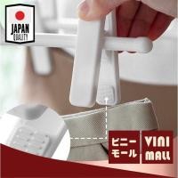 ราคา คุณภาพญี่ปุ่น VINIMALL CTN003 ไม้แขวนกระโปรง กิ๊บหนีบ ไม้หนีบกางเกง ไม้หนีบ ไม้แขวนผ้าแพ็ค 5 ชิ้น สีขาว ตัวหนีบ (17059878372)