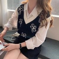 ราคา พร้อมส่ง เสื้อไหมพรมแขนกุด ปักลายดอกไม้ สุดน่ารัก (20931541110)