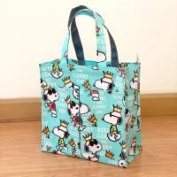 ราคา กระเป๋าผ้าเคลือบPVCกันน้ำ มีซิป SIZE M กว้าง 11 นิ้ว สูง 10 75 นิ้ว ด้านข้าง 6 นิ้ว (21320667772)