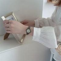 ราคา นาฬิกาข้อมือโบราณนาฬิกาย้อนยุค Artsy Mori หน้าปัดเล็กมัธยมต้นนักเรียนเรียบง่ายอารมณ์แปรปรวนนาฬิกาควอตซ์โรมัน (20758370792)