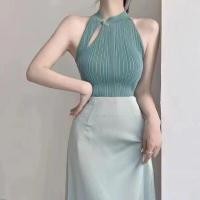 ราคา Lune Grace J160 เสื้อกล้ามคอจีนแต่งกระดุมหน้า เสื้อครอปไหมพรมแขนกุด (18848336019)
