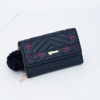 ราคา กระเป๋าสะพายข้าง Forever Young ทรงไอแพด หน้าปักลายหูหมี น่ารักน่าใช้ 916 (19901446550)