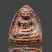 ราคา หลวงพ่อโต กรุวัดบางกระทิง อยุธยา พระกรุเนื้อดินเก่า A106 (19594922012)