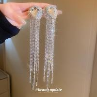 ราคา ต่างหูเพชรสวยๆ ต่างหูระย้า crystal (21357843680)