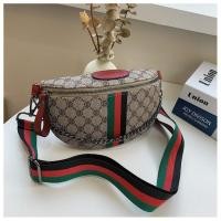 ราคา กระเป๋าคาดอก กระเป๋าถือ กระเป๋าเกาหลี กระเป๋าสายโซ่ กระเป๋าสะพายไหล่ กระเป๋าแฟชั่นลาย GD มี3สี chest bag (14695788836)