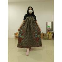 ราคา ผ้าถุงนุ่งกระโจมอก ผ้าถุงปาเต๊ะ ผ้าถุงนุ่งอาบน้ำ แบบมียางยืดรอบอก เย็บแล้วพร้อมสวมใส่ ลาย (19651774891)