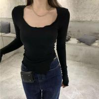 ราคา เสื้อยืดแขนยาวแบบใหม่สำหรับผู้หญิงเสื้อยืดมีชายเสื้อทรงยาวแบบไม่สม่ำเสมอมีชายเสื้อยาวถึงก้นเสื้อแฟชั่นสุดชิคเซ็กซี่สีพื้นแบบออลจัง (21445730955)