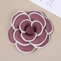 ราคา เข็มกลัดคาเมลเลียหรูหราสำหรับผู้หญิงเข็มกลัดดอกไม้ผ้าติดปกเสื้อช่อดอกไม้ MODE Korea ปาร์ตี้สีกระเป๋าเป้สะพายหลังเครื่องประดับอัญมณี (20320755762)