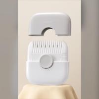 ราคา หวีหมออ้อย หวีซอยผม หวีสไลด์ ตัดผม แต่งขน โกนหมออ้อย หน้าม้า พกพาสะดวก เกรดพรีเมี่ยม (21685274023)