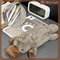 ราคา Warm Light กระเป๋าใส่ดินสอตุ่นปากเป็ดน่ารักกระเป๋าใส่ปากกากำมะหยี่กระเป๋าเก็บของความจุขนาดใหญ่อุปกรณ์การเรียนกระเป๋าใส่เครื่องเขียนกระเป๋าเก็บของตั้งโต๊ะ (21263716515)