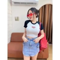 ราคา เสื้อครอปแขนสั้นทูโทนสกรีนลาย Honey USA ฟรีไซร์ พร้อมส่ง (17435258185)