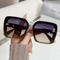 ราคา SUNYMALL แว่นตากันแดด ป้องกันรังสียูวี แว่นกันแดด แว่นตากันแดด ผู้หญิง แว่นตา แฟชั่น ผู้หญิง แว่นกันแดดแฟชั่น กรอบแว่นตา ผู้หญิง (21479080524)