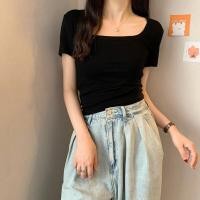 ราคา เสื้อยืดคอเหลี่ยม สีพื้น เสื้อยืดคอเหลี่ยม แขนสั้น คอเหลี่ยม แฟชั่นใหม่ ทรงเข้ารูป ผ้านิ่ม ใส่สบาย (12677499129)