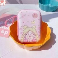 ราคา ADOP กล่องใส่หูฟัง กระเป๋าเคสหูฟังอะนิเมะ อะนิเมะ ใหญ่มากๆ กระเป๋าหนังใส่เหรียญ กล่องเก็บหูฟัง อีวีเอ กล่องเก็บสายข้อมูล หูฟังแบบครอบ (21124667355)