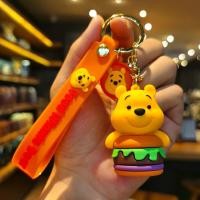 ราคา Hi Toy วินนี่พวงกุญแจรูปการ์ตูนน่ารักๆหมีพูลอตโซ่ตุ๊กตาพวงกุญแจจี้กระเป๋าคู่พวงกุญแจรถยนต์พวงกุญแจกระเป๋าลายสร้างสรรค์เสน่ห์อุปกรณ์เสริมพวงกุญแจช้อนส้อมมีดหมีพูห์วินนี่ (19777463204)