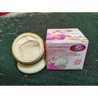 ราคา KIM ครีมกันแดดไข่มุกผสมบัวหิมะ ครีมกันแดดหน้า SPF50 ครีมไข่มุกแท้100 (17329554964)