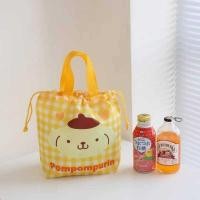 ราคา ถูกและดี Sale กระเป๋าหูรูด กระเป๋าถุงผ้าหูรูด SANRIO งานผ้าหนา เงา ขนาด 30 24 11 cm (11930297125)