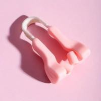 ราคา ที่ดัดจมูกสำหรับจมูกกว้าง1ชิ้นซิลิโคนนิ่มยืดตรงแก้คลิปหนีบจมูกงามสำหรับผู้หญิงผู้ชาย (21528979561)
