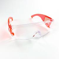 ราคา ส่งฟรี แว่นกันน้ำ แว่นใส แว่นตาป้องกัน แว่นสงกรานต์ แว่นเล่นสงกรานต์ แว่นกันฝุ่น แว่นกันลม หลากสี สีสดใส ถูกที่สุดด (21434215420)