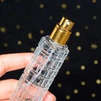 ราคา ขวดน้ำหอมขนาด30มล ภาชนะเครื่องสำอางรีฟิลแบบพกพาแก้วเครื่องพ่นสารเคมีเปล่าขวดขวดน้ำเครื่องพ่นสารเคมี (20850102782)