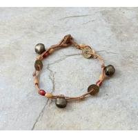 ราคา สร้อยข้อมือ แฮนด์เมด เชือกเทียนถัก กระดิ่ง ลูกปัดไม้ เหรียญ เครื่องประดับ โบฮีเมียน โบโฮ ราสต้า เรกเก้ (11003082826)