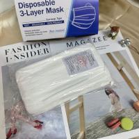 ราคา 50 PCS 50 ชิ้น Face Mask หน้ากากอนามัย 3 ชั้น ไซส์ผู้ใหญ่ 1 กล่องมี 50 ชิ้น พร้อมส่ง ดำ ฟ้า เขียว ขาว เทา ม่วง ผง (13700692656)