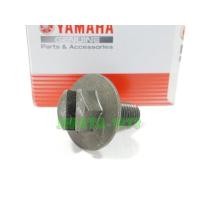 ราคา Aerox ชุดโบ๊ลท์ตัวประคองโซ่ Yamaha AeroxSpark 135Nmax 155 แท้ (18007574917)